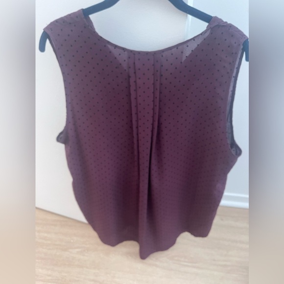 41 Hawthorn Zeina Clip Dot Sleeveless V Neck Top Size 1X - Picture 4 of 4